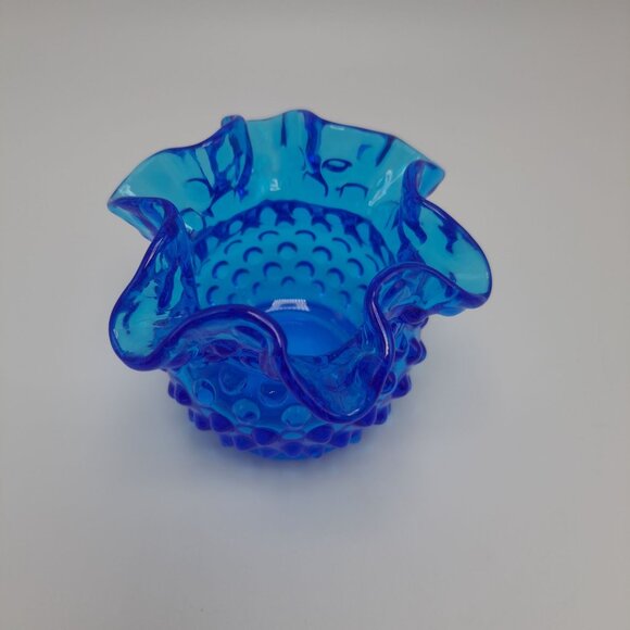 Fenton Colonial Blue Hobnail 3" Double Crimped Rim Glass Flower Vase - Picture 3 of 8